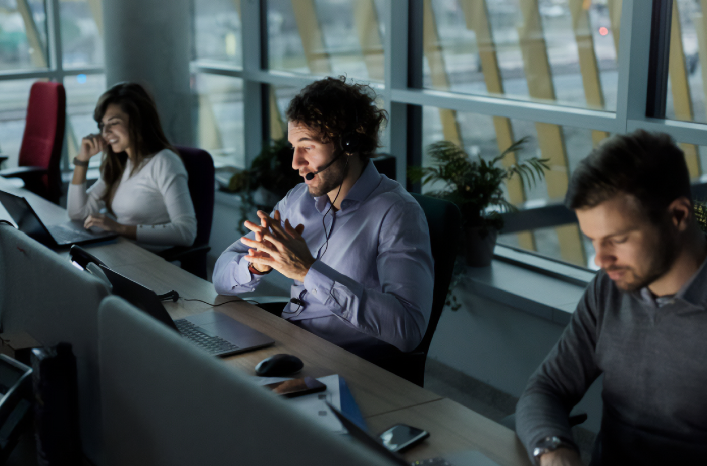 Providing 24/7 tech support for a telecom digital advertising platform preview